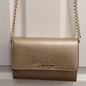 NWOT Michael Kors Gold Leather Clutch Wallet Purse
